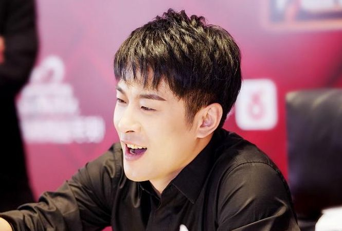 辛巴二驴直播互怼真相_辛巴二驴抛妻弃子事件_二驴的网红八卦是谁-