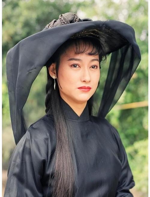 香港十大武打女明星排名_香港电影武打女明星_香港武打片女明星